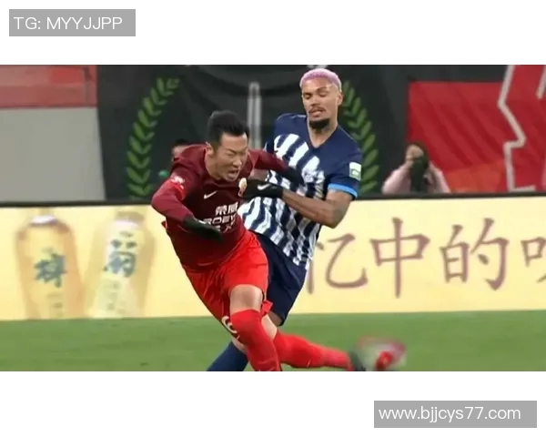 智利天主大学与塞雷的精彩对决引发球迷热议与期待